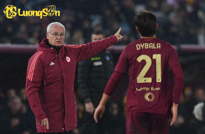 Claudio Ranieri sẵn sàng để Dybala rời AS Roma. Ảnh: Getty