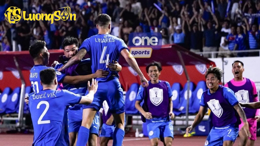 Báo chí Philippines sung sướng sau thắng lợi lịch sử của đội nhà (Ảnh: One Sports)