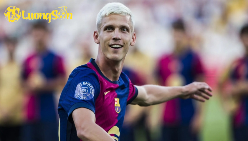 Dani Olmo quyết tâm ở lại Barca bất chấp tất cả (Ảnh: Getty).