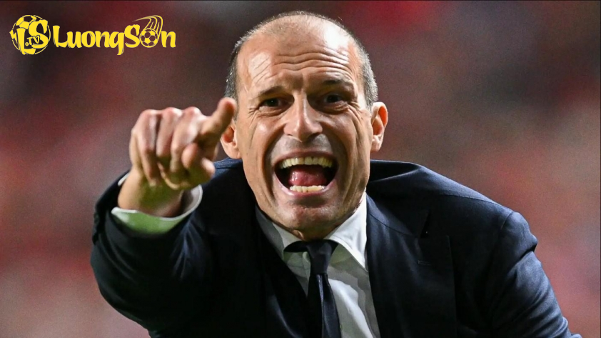 Massimiliano Allegri cũng nằm trong tầm ngắm của AS Roma (Ảnh: Getty).